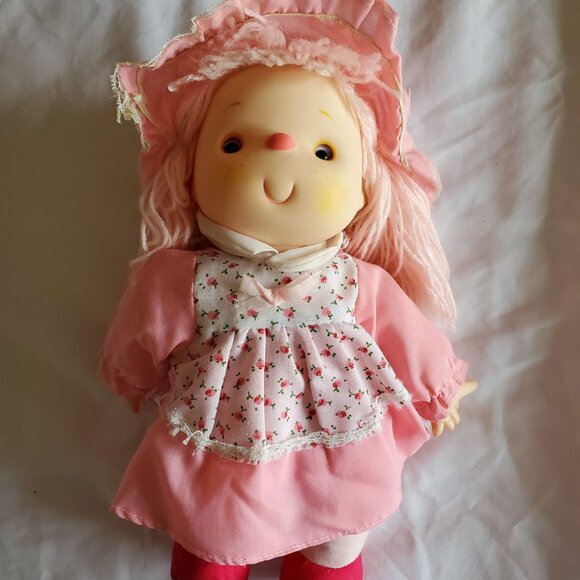 Vintage 1980’s Komfy Kids Ice Cream Doll w/Pink Yarn Hair, Hat & Dress GUC - Picture 2 of 7